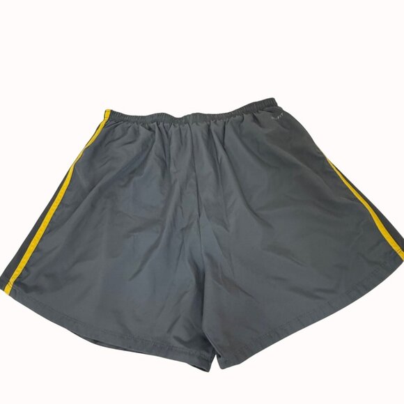 Nike Running Shorts Mens Size L Athletic Gym Training Gray Yellow Dri Fit - Picture 2 of 15